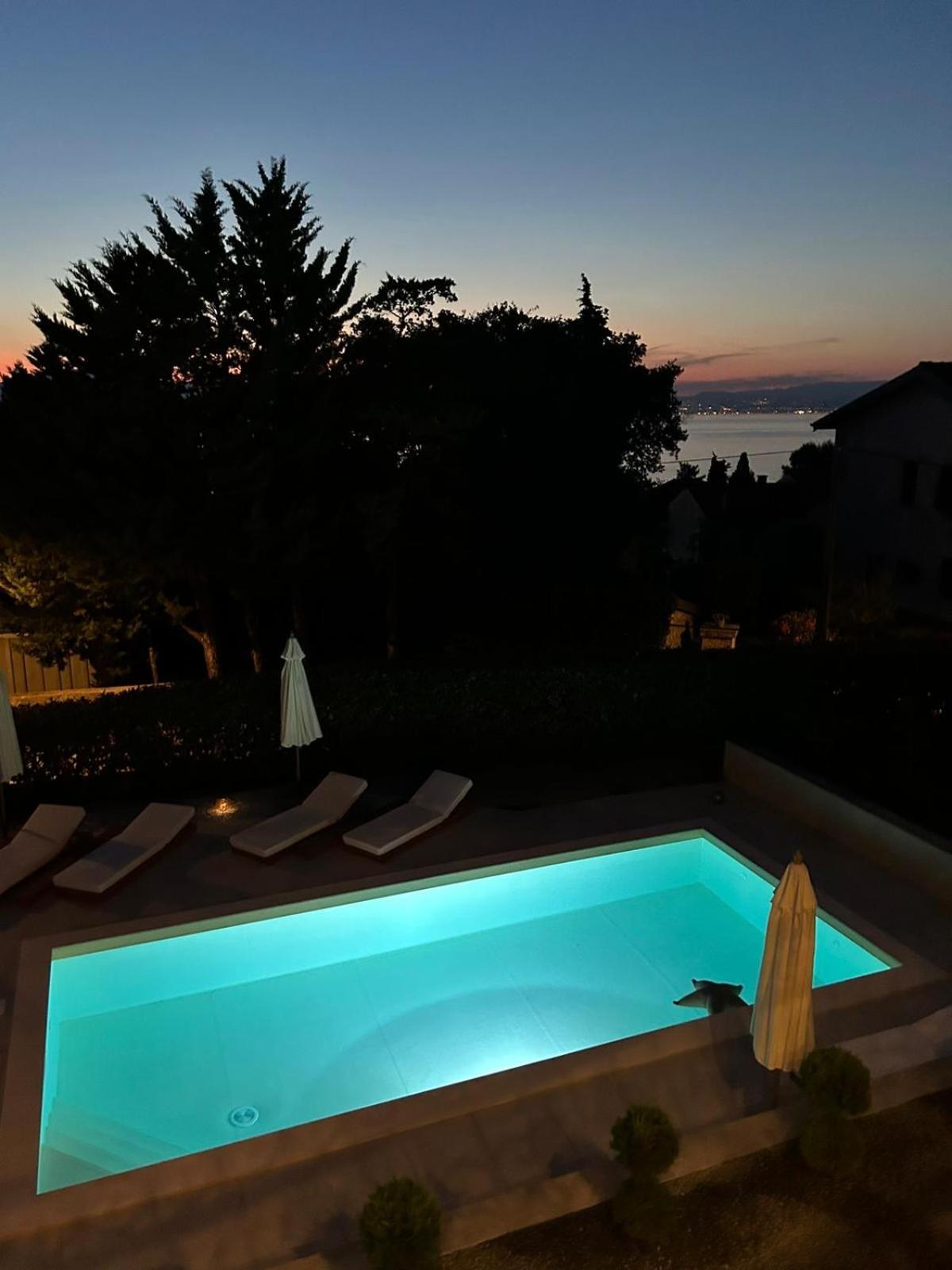Villa Antunovic Malinska Exterior foto